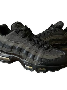 Nike Air Max 95 Premium 'Black Gold' Men's Size 11.5  (924478-003) #IO9